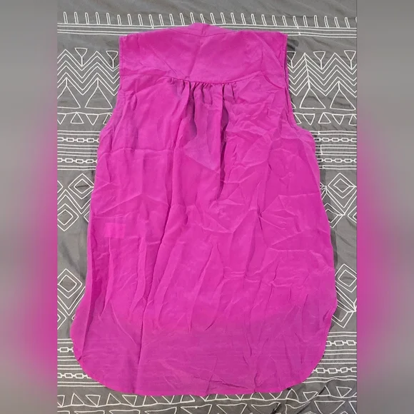 Trina Turk Pink Silk Sleeveless Top Size P - Picture 6 of 6